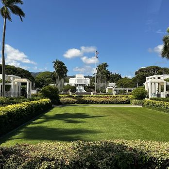 Aloha Fantasy Tours - The temple - Bus Tours Near Me - Honolulu, Hawaii Aloha Fantasy Tours - The temple - Bus Tours Near Me - Honolulu, Hawaii