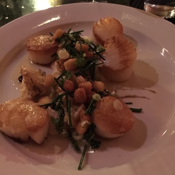 Lucky Restaurant - Scallops! - Wine Bars Near Me - Roanoke, Virginia
