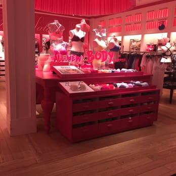 Victoria's Secret - Lingerie Near Me - Burnsville, Minnesota Victoria's Secret - Lingerie Near Me - Burnsville, Minnesota