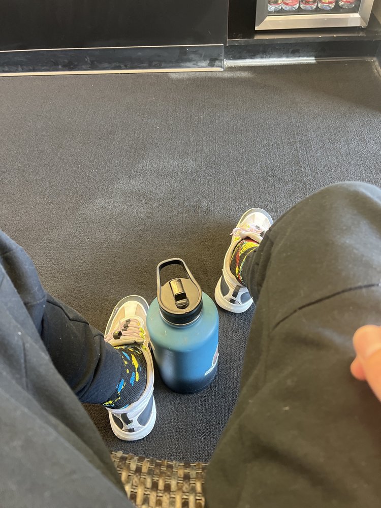 GREASE MONKEY Updated September 2024 15 Photos & 66 Reviews 21121 76th Ave W, Edmonds