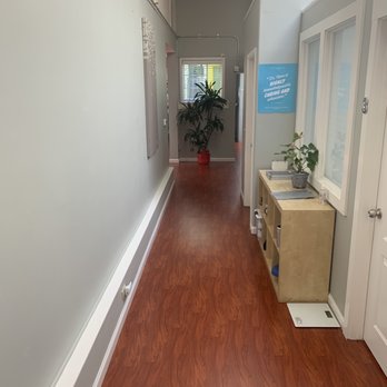 Benson Chiropractic - Hallway - Chiropractors Near Me - San Francisco, California Benson Chiropractic - Hallway - Chiropractors Near Me - San Francisco, California