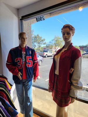 Vintage UofA - Always stocking new vintage UofA Tshirts & Jackets Vintage UofA - Always stocking new vintage UofA Tshirts & Jackets