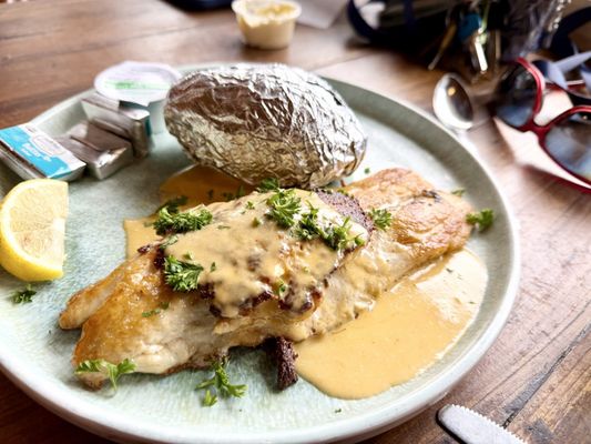 Russell's Seafood Grill by null