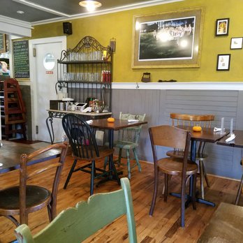 Chive Cafe - Dining area - Cafes Near Me - Lambertville, New Jersey Chive Cafe - Dining area - Cafes Near Me - Lambertville, New Jersey