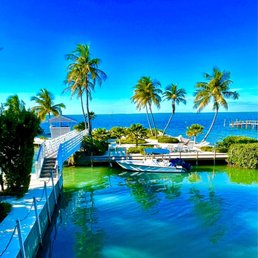 It's lime my own private island! It's lime my own private island!