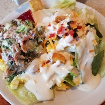 Sizzler - Salad with spinach and iceberg. Added some broccoli salad too. Yum - Seafood Near Me - Fresno, California Sizzler - Salad with spinach and iceberg. Added some broccoli salad too. Yum - Seafood Near Me - Fresno, California