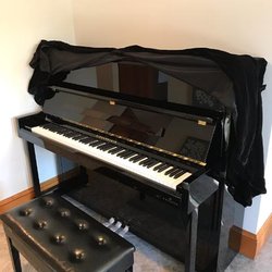 Piano Vertu - Beautiful c bechstein upright!