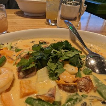 True Food Kitchen - New American Near Me - Oakbrook, Illinois