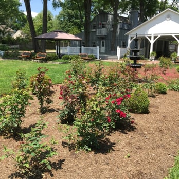 Virginia Cliffe Inn - Bed & Breakfast Near Me - Glen Allen, Virginia