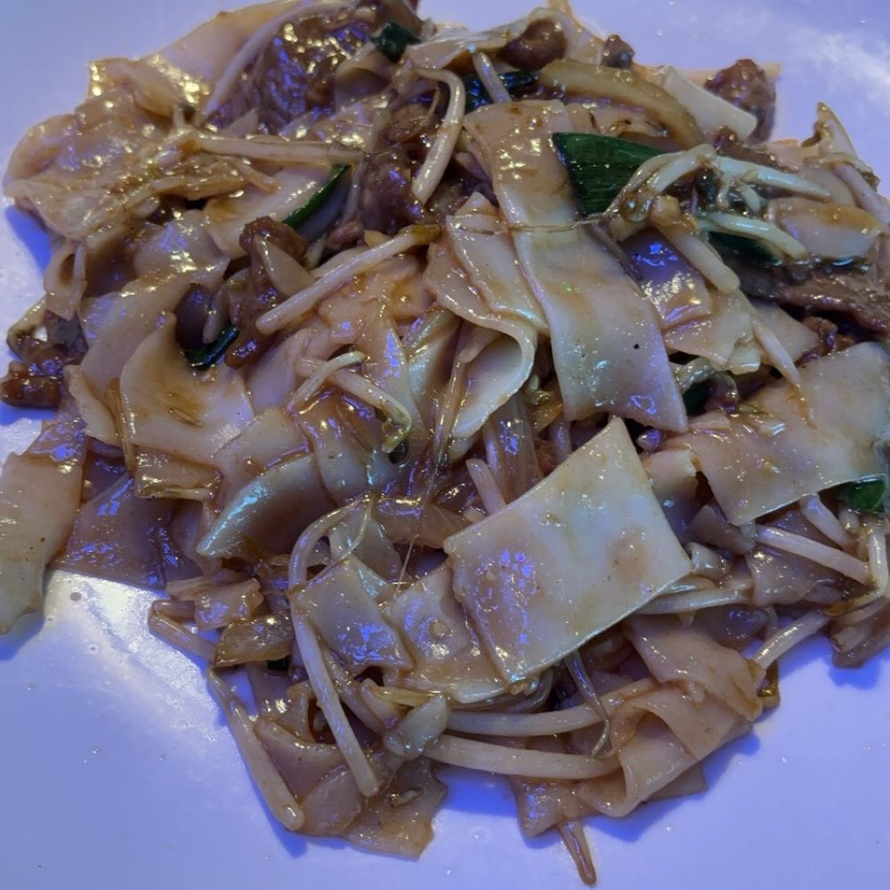 Beef Chow Foon Beef Chow Foon