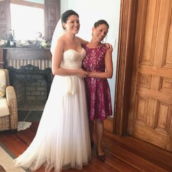 Queen Dressmakers - Perfect hem, bustle, and veil from Beatrice!