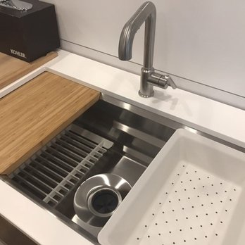 Builders Plumbing & Heating Supply - Lansing Showroom - Kitchen & Bath Near Me - Lansing, Michigan Builders Plumbing & Heating Supply - Lansing Showroom - Kitchen & Bath Near Me - Lansing, Michigan