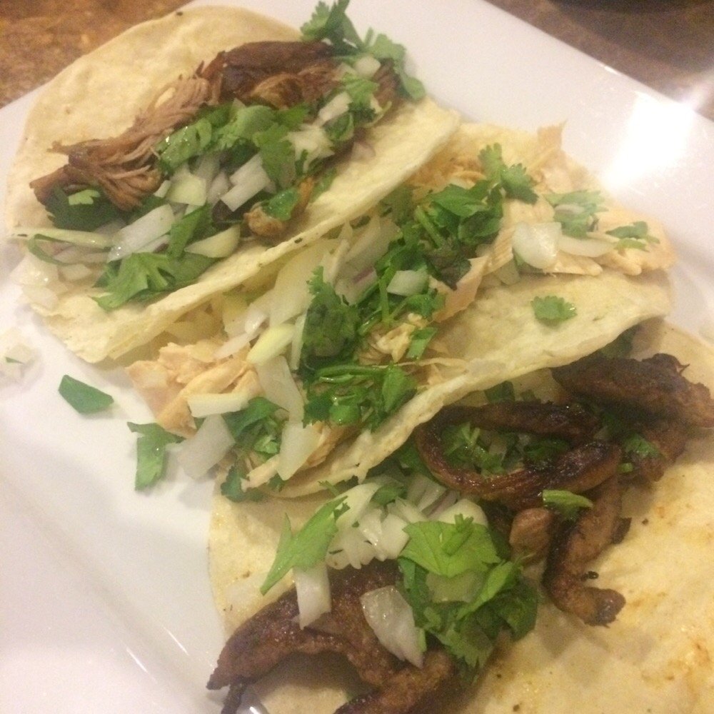 Los Potrillos - Three tacos ala carte - Mexican Near Me - Cincinnati, Ohio Los Potrillos - Three tacos ala carte - Mexican Near Me - Cincinnati, Ohio