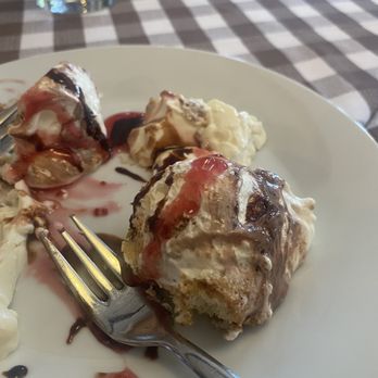 Treuenbrietzen, Germany - Ice cream - Italian Near Me - Treuenbrietzen, BB Treuenbrietzen, Germany - Ice cream - Italian Near Me - Treuenbrietzen, BB