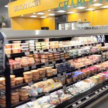 Hy-Vee - Grocery Near Me - Maple Grove, Minnesota