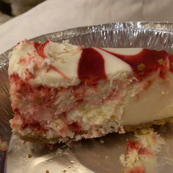Napolis Italian Pizza & Restaurant - Strawberry Cheesecake - Pizza Near Me - Wylie, Texas