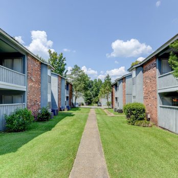Landmark Apartment Homes - Apartments Near Me - Meridian, Mississippi Landmark Apartment Homes - Apartments Near Me - Meridian, Mississippi