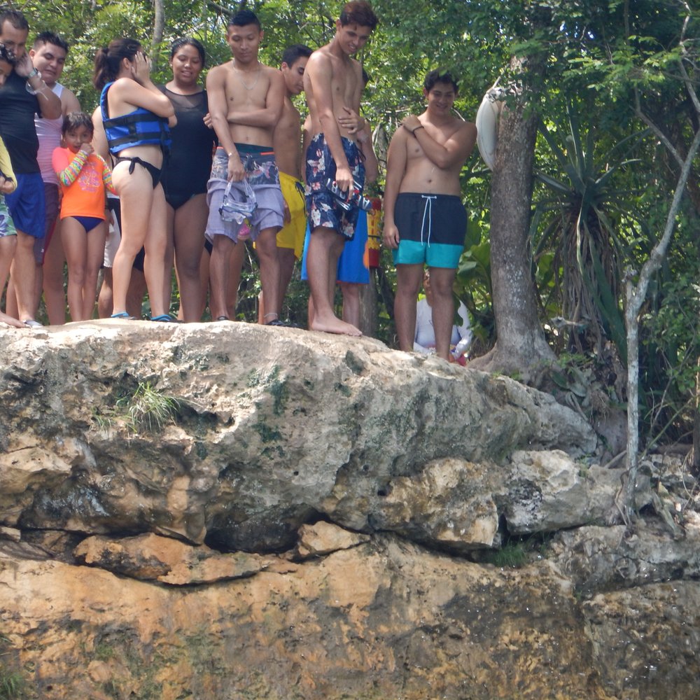 Cenote Azul - Lakes Near Me - Chacalal, ROO