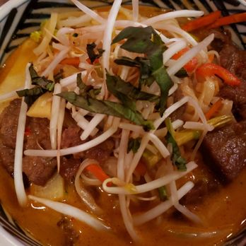 Wok n Fire - Curry noodle with steak - Asian Fusion Near Me - Burr Ridge, Illinois