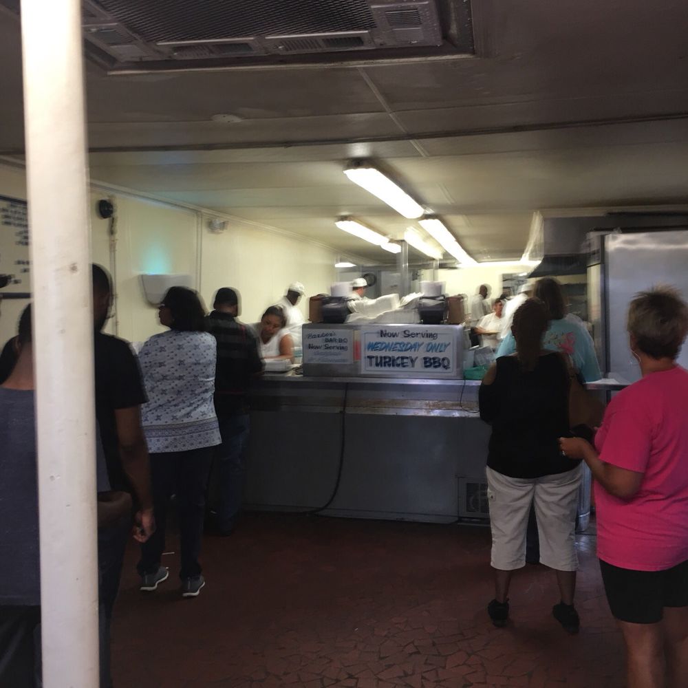 Parker's - Takeout line - Barbeque Near Me - Wilson, North Carolina Parker's - Takeout line - Barbeque Near Me - Wilson, North Carolina
