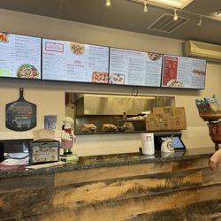 PieZoni's Pizza
