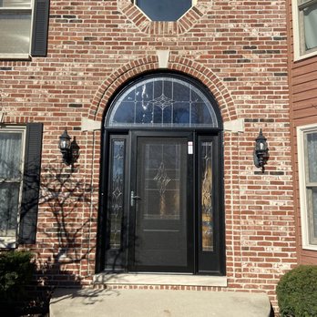 Door & Window Super Store - New front entry door package and octagonal window. - Door Sales/Installation Near Me - Downers Grove, Illinois Door & Window Super Store - New front entry door package and octagonal window. - Door Sales/Installation Near Me - Downers Grove, Illinois
