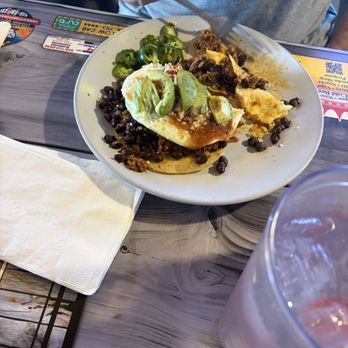 Kingman Craft House - Juevos rancheros - Burgers Near Me - Kingman, Arizona Kingman Craft House - Juevos rancheros - Burgers Near Me - Kingman, Arizona