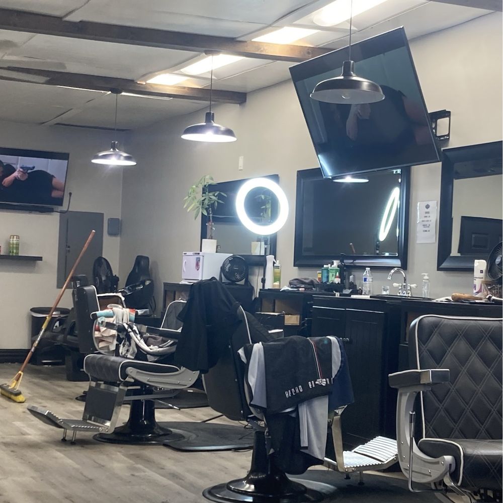 JR's Barber Shop - The Inside - Barbers Near Me - Sylmar, California