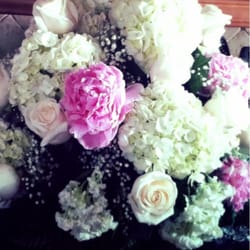 Jack & Rose - Top of my centerpiece day after reception.