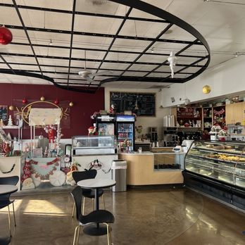 Amy's Pastry - Pay at the corner . - Bakeries Near Me - Montebello, California