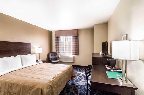 Quality Inn Downtown by null