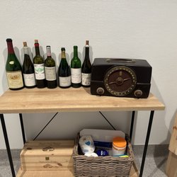 Ancora Vino By Enoteca La Storia - More bathroom decor