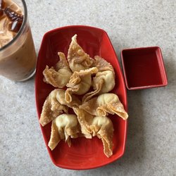 Pho MN Stillwater - Wontons and Vietnamese tea