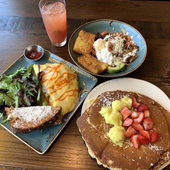 First Watch - Seasonal watermelon and pineapple drink - Breakfast & Brunch Near Me - Columbia, Maryland