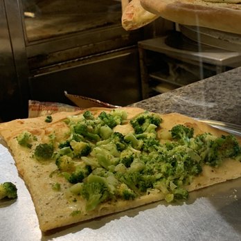 Pizza Roma - White with broccoli slices - Pizza Near Me - Philadelphia, Pennsylvania Pizza Roma - White with broccoli slices - Pizza Near Me - Philadelphia, Pennsylvania