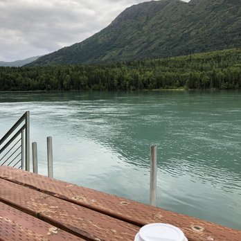 Grizzly Ridge - Vacation Rentals Near Me - Cooper Landing, Alaska Grizzly Ridge - Vacation Rentals Near Me - Cooper Landing, Alaska