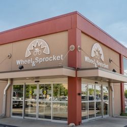 Wheel & Sprocket - Wheel & Sprocket Appleton's front entrance way