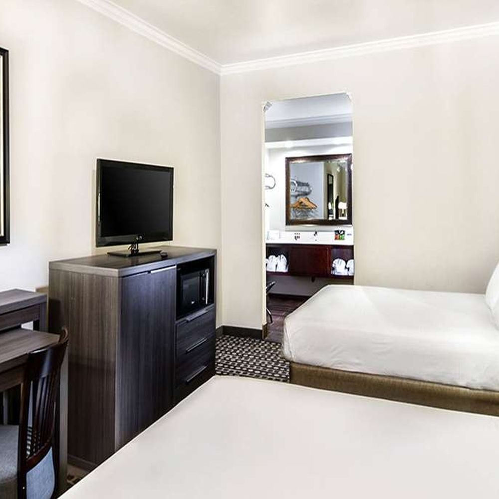 Cheap Motel With Jacuzzi South Gate, CA 90280 - Last Updated April 2025 -  Yelp