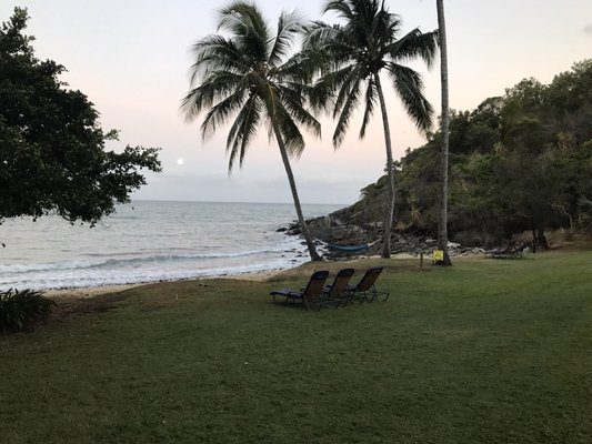 Turtle Cove Beach Resort - BYO Food/Drinks - Adults Only Space - Cairns/Port Douglas by null