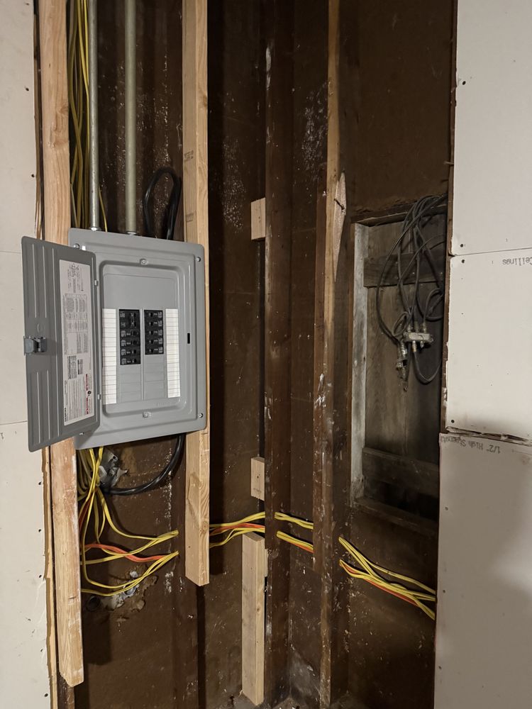 Slide of Pellegrino Roofing