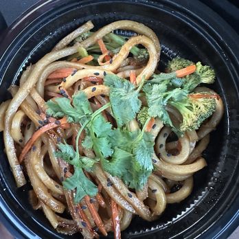 Noodles & Company - Japanese Pan Noodles - Salad Near Me - Concord, California