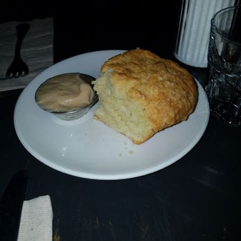 Hamilton's - Yummy hot biscuit - Bars Near Me - Brooklyn, New York