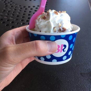 Baskin-Robbins - One mini scoop in my Sundae for $4. What a joke. - Ice Cream & Frozen Yogurt Near Me - Rancho Cucamonga, California