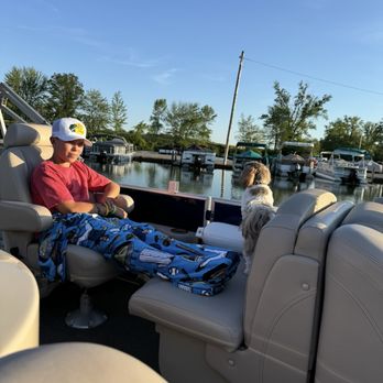 Cranberry Resort - On our way to Cranberry - American Near Me - Huntsville, Ohio