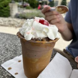 Ritter's Frozen Custard - Peanut Butter Mountain Sundae