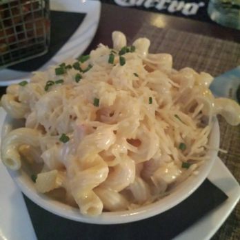 Bagatelle - Lobster Mac and cheese - Seafood Near Me - Key West, Florida Bagatelle - Lobster Mac and cheese - Seafood Near Me - Key West, Florida