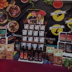 Timoteo's Spice - Our retail spice table at our Farmers Market's
