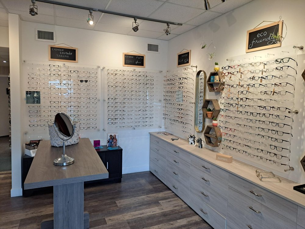 SOOKE EYECARE DOCTORS OF OPTOMETRY Updated October 2024 5 6726