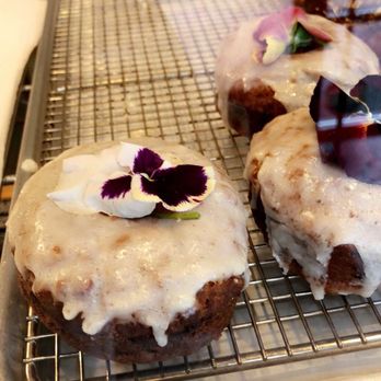 Doe Donuts - Donuts Near Me - Portland, Oregon