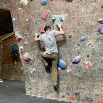 Bridges Rock Gym - Yoga Near Me - El Cerrito, California